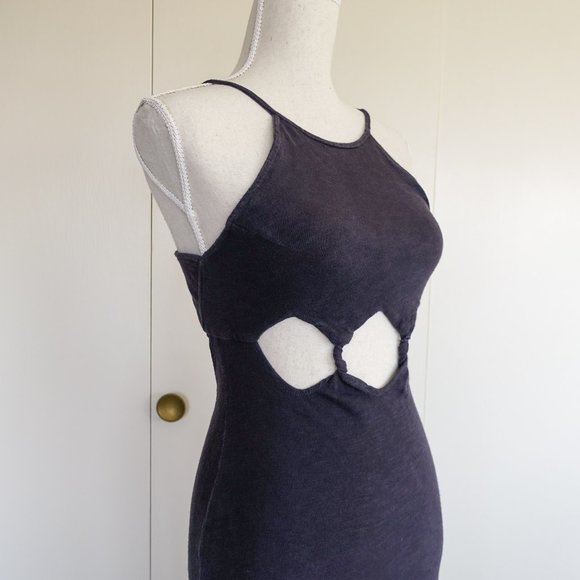 UO Black Hook & Eye Twist Cut-Out Maxi Dress 🖤 - Picture 4 of 7